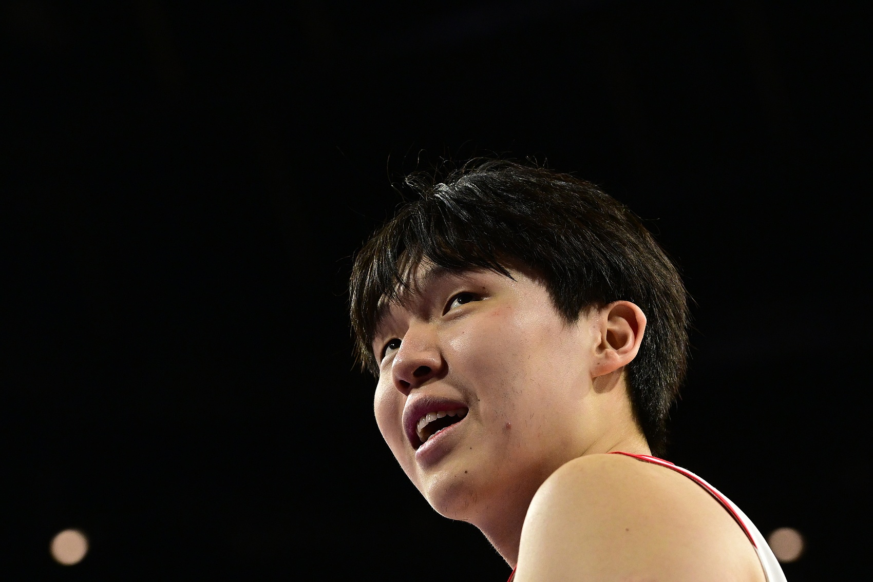 😍半场两双！杨瀚森半场独揽10分10板外加2助1帽 正负值+17！